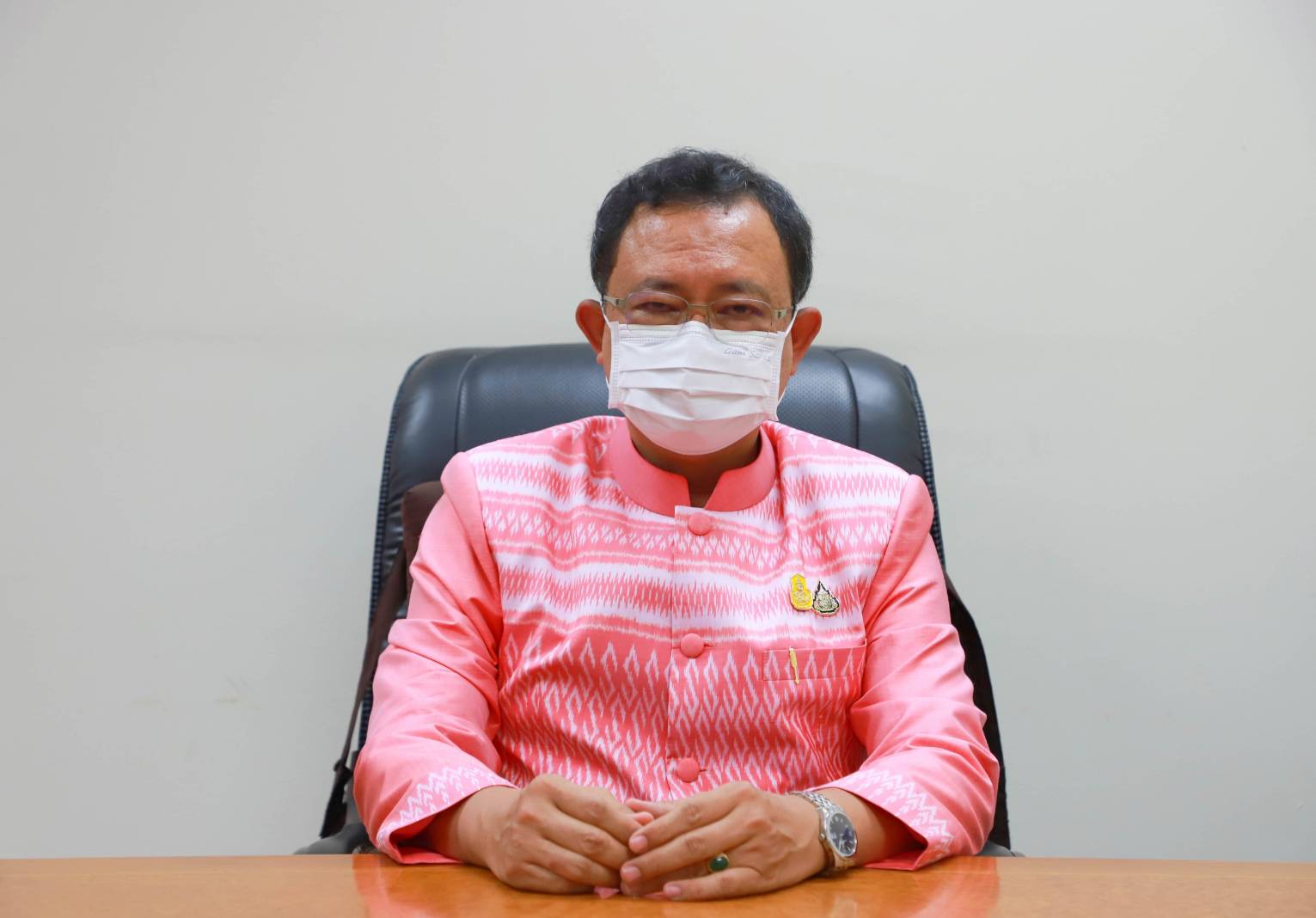พ่อเมืองยโสธรชื่นชมศูนย์พัฒนาเด็กเล็ก อบต.นาโส่สอนเด็กมีวินัยจราจร