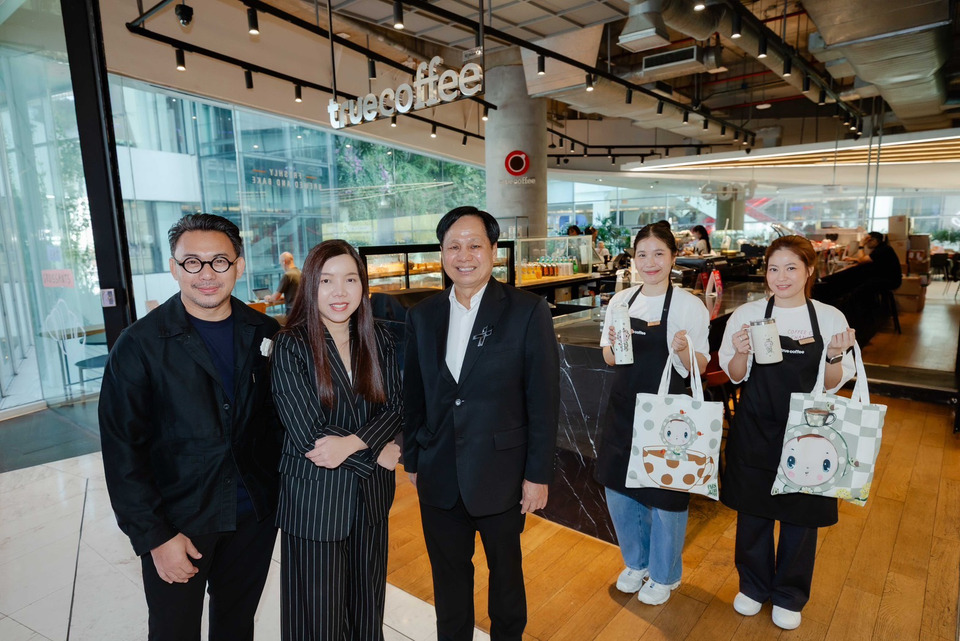 ทรูคอฟฟี่ x ครูปาน เปิดคอลเลกชัน “Art of Coffee, Art of Giving”  เปลี่ยนทุกชิ้นงานศิลป์เป็นพลังการให้ ร่วมส่งต่อโอกาสให้มูลนิธิออทิสติกไทย  
