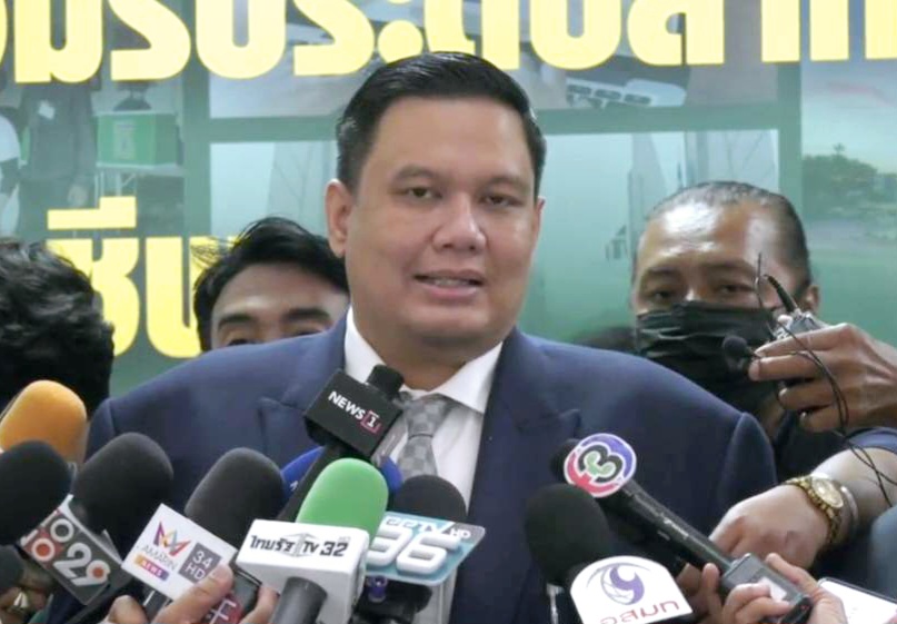 "ไผ่ ลิกค์" บอกปชช.ไม่ต้องกังวลเกณฑ์จ่ายเบี้ยยังชีพผู้สูงอายุฉบับใหม่ รับปากตั้งรบ.เสร็จจัดการให้เหมือนเดิม 