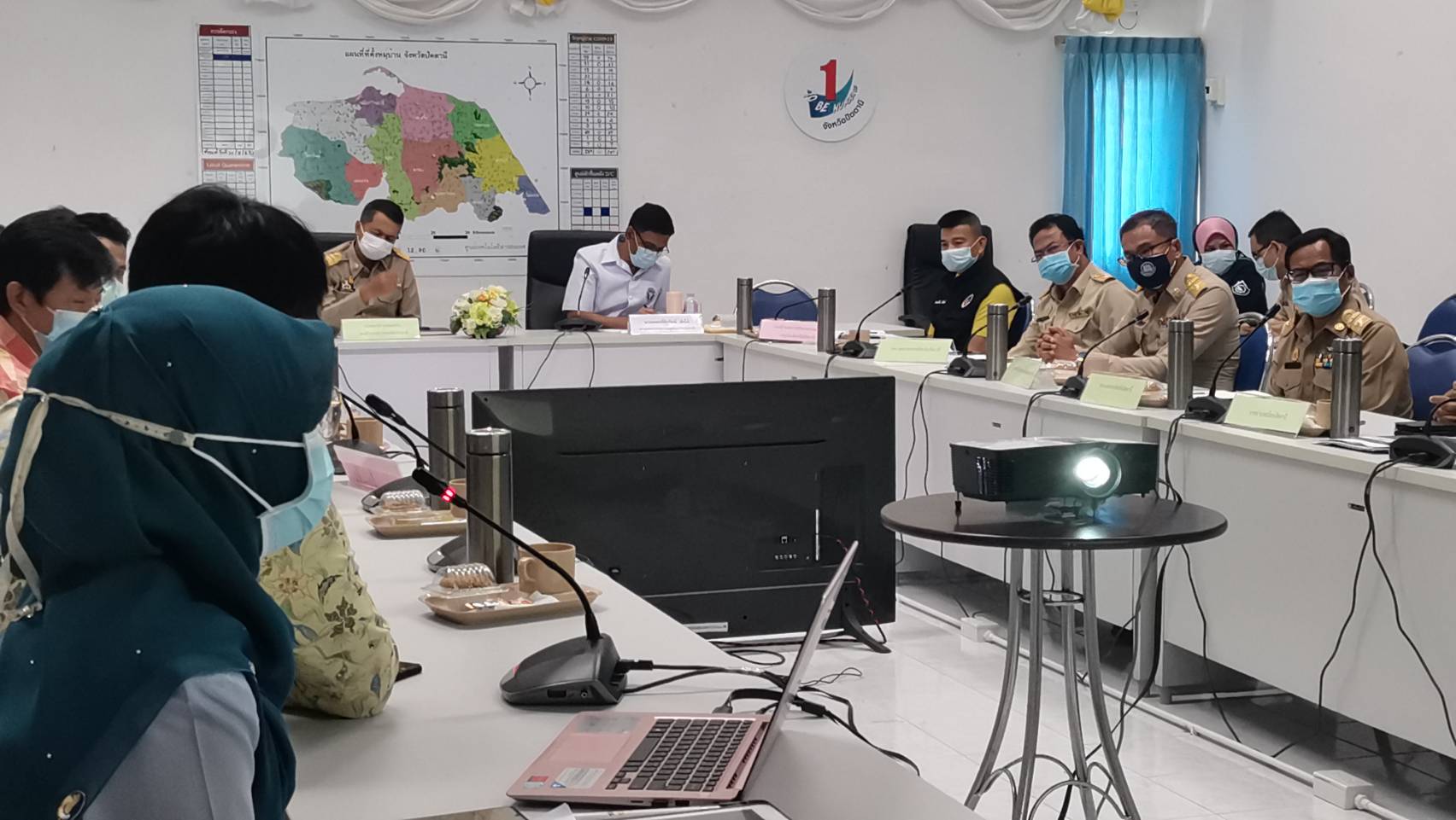 ปัตตานี ประชุมด่วนหลังพบคลัสเตอร์ใหญ่โรงงานปลากระป๋อง พบผู้ติดเชื้อโควิดนับร้อย