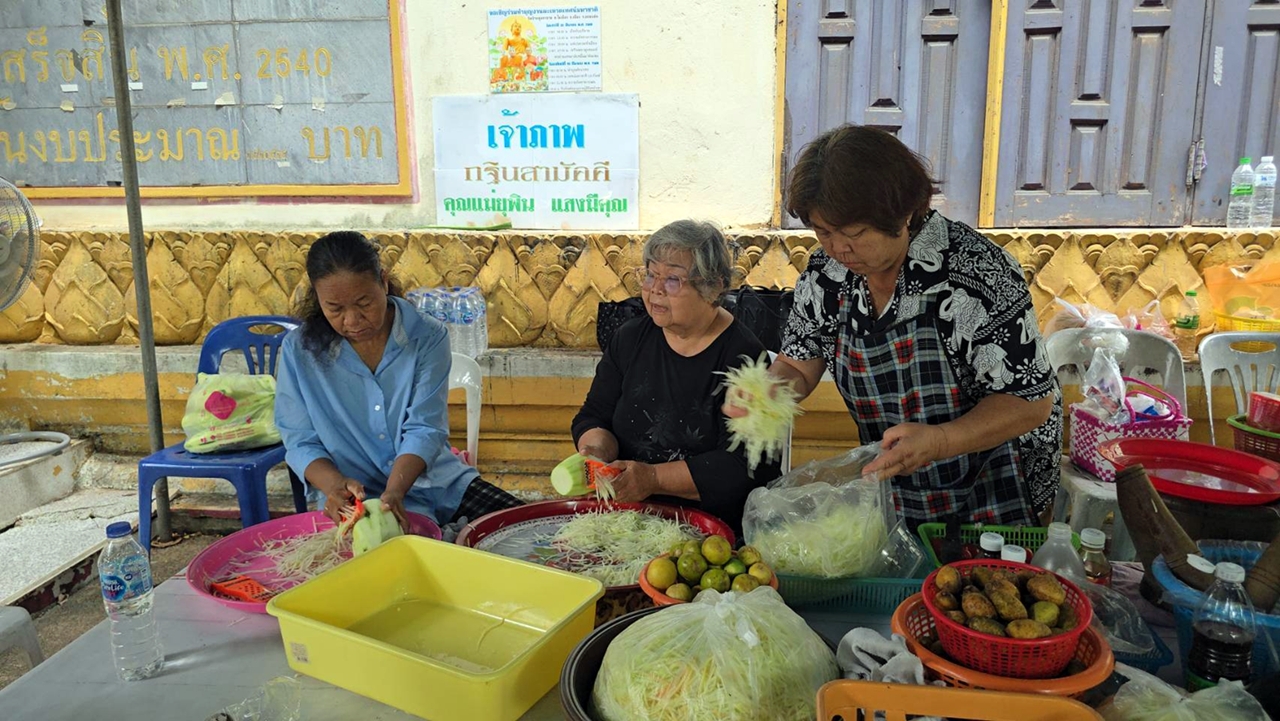 ชาวขอนแก่นข้องใจ “ป้าดา” อ้างมีหลักฐานเด็ดปมที่ดินวัด แต่ยังไม่เห็นเอกสาร ชี้ควรพิสูจน์ด้วยหลักฐาน