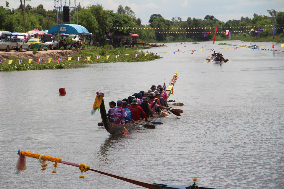 ร้อยเอ็ดจัดแข่งเรือยาวชิงถ้วยพระราชทาน ครั้งที่ 11 ประจำปี 2568 ยิ่งใหญ่ริมลำน้ำเสียว