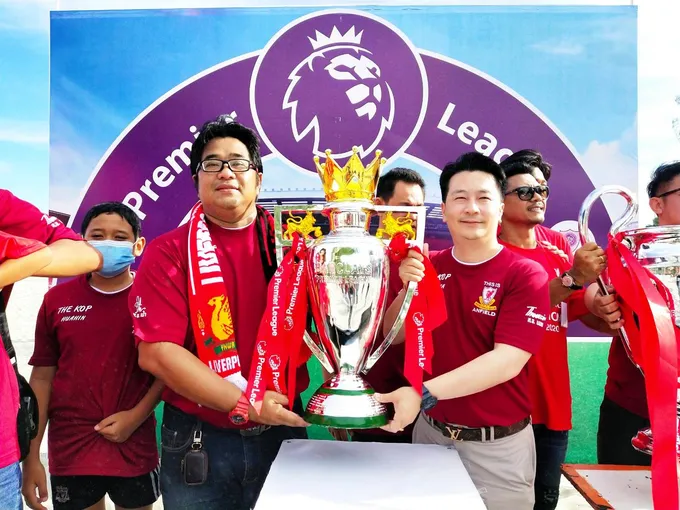 'แฟนลิเวอร์พูล หัวหิน' ร่วมฉลองแชมป์พรีเมียร์ลีก 