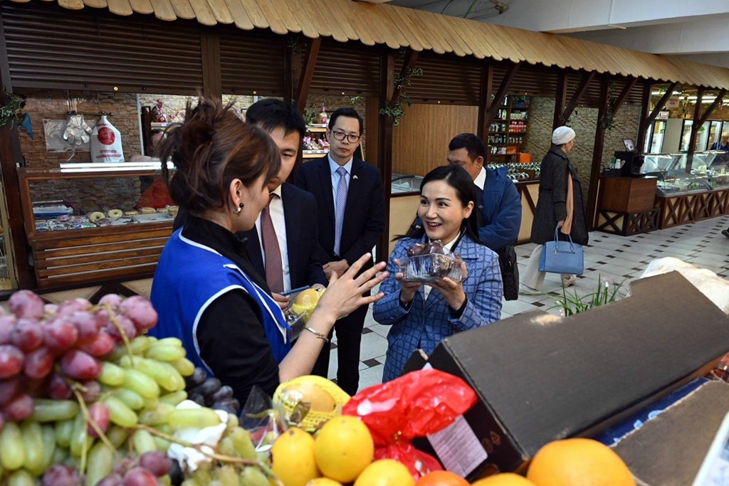 "รมว.นฤมล" บุกตลาดคาซัคสถาน ศึกษาพัฒนาขยายช่องทางตลาดสินค้าเกษตรไทย