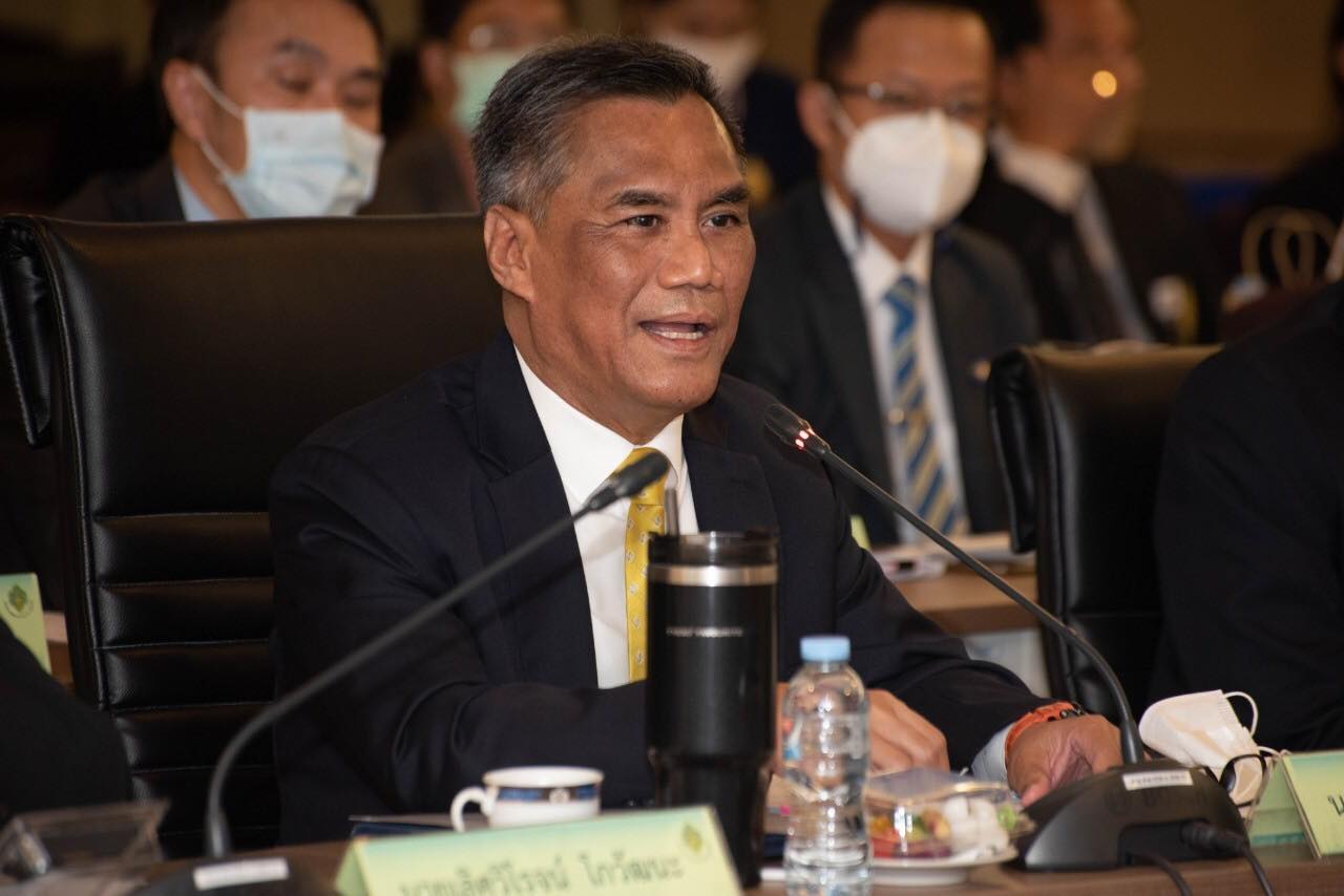"ปธ.กกต."พร้อมแจง "ศาลรธน." ปมกฎหมายเลือกตั้งส.ส. วิธีคำนวณปาร์ตี้ลิสต์