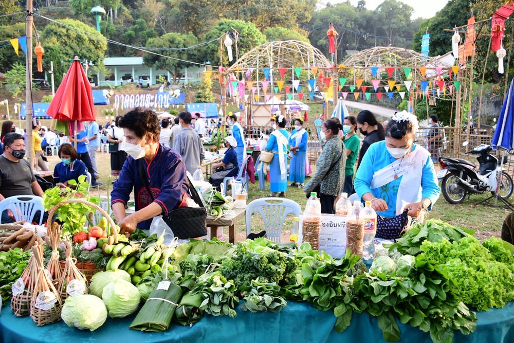 เทศบาลนครเชียงราย ร่วม ม.ศิลปากร เปิด "กาดดอยสะเก็น" ต้นแบบตลาดนัดชุมชนกระตุ้นท่องเที่ยวชุมชนยั่งยืน