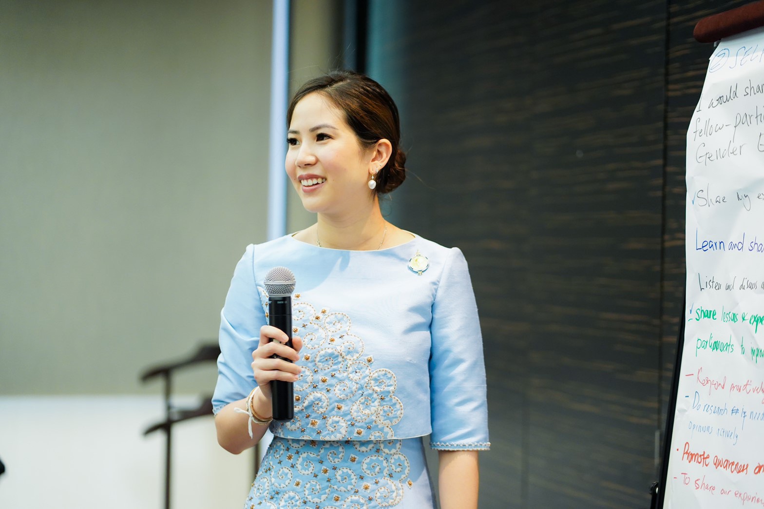 "จิตภัสร์”ร่วมเสวนารัฐสภาอาเซียน ปม“ความเท่าเทียมทางเพศ” ยันไทยพร้อมรับสังคมสูงวัย