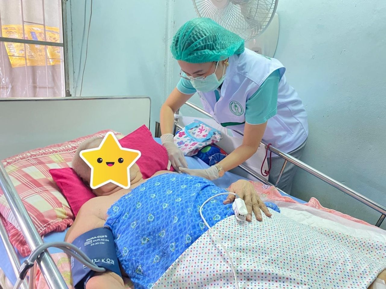 กทม.ฉีดวัคซีนพระราชทาน "ซิโนฟาร์ม" แก่ผู้ป่วยติดเตียง-ผู้สูงอายุติดบ้านต่อเนื่อง