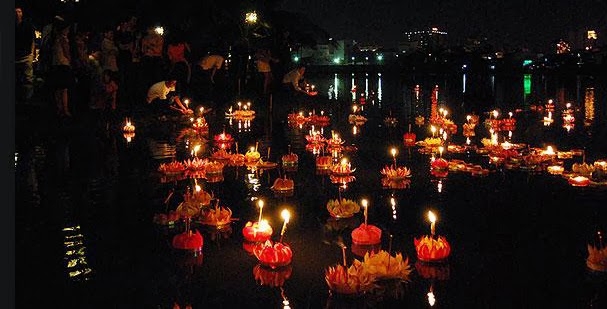 ลอยกระทงกทม.จัดงานใต้สะพานพระราม 8