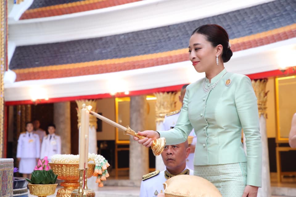  เจ้าฟ้าพัชรกิติยาภาฯ เสด็จแทนพระองค์ ทรงถวายเครื่องราชฯ ณ วัดราชบพิธฯในศุภมงคลสมัย150ปี 