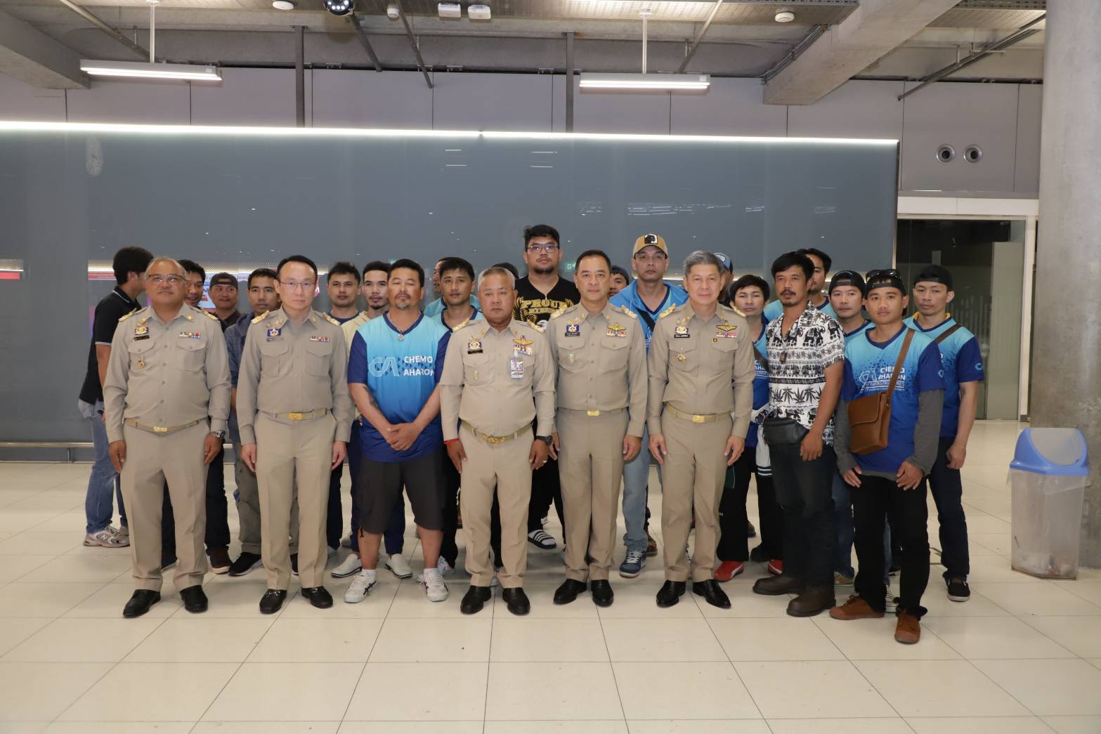 แรงงานไทย 22 คนกลับจากอิสราเอลถึงไทยแล้วหลังสิ้นสุดสัญญา อีก 9 รายขอกลับเพิ่มจากภัยสงคราม