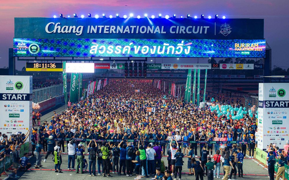 นับถอยหลัง! คนนับแสนมุ่งสู่ค่ำคืนประวัติศาสตร์ 10 ปี “บุรีรัมย์ มาราธอน” ปักหมุดกระตุ้นศก.ทะลุ 1,000 ล้าน