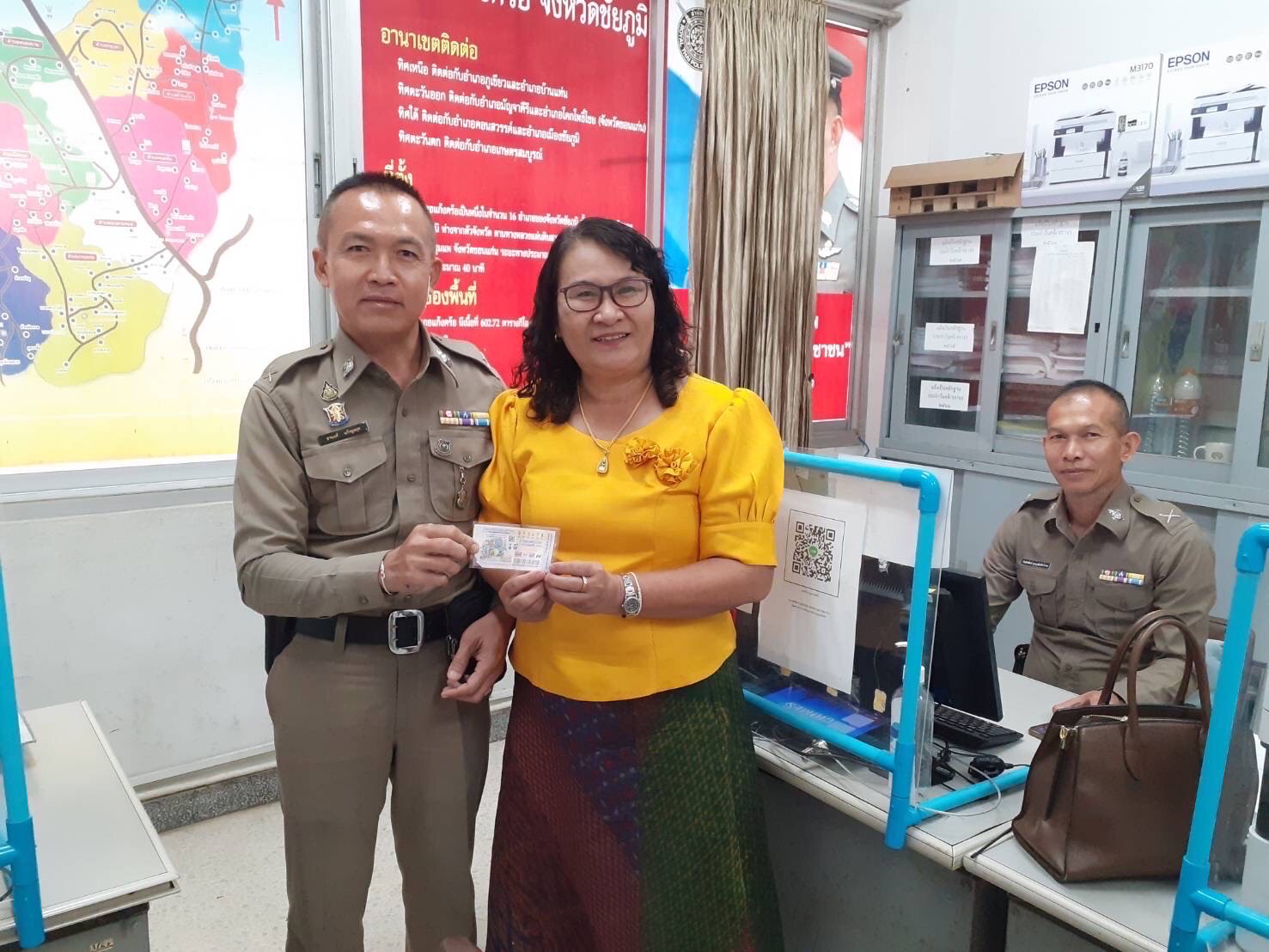 ครูชัยภูมิดวงเฮงถูกรางวัลที่1รับ6ล้าน