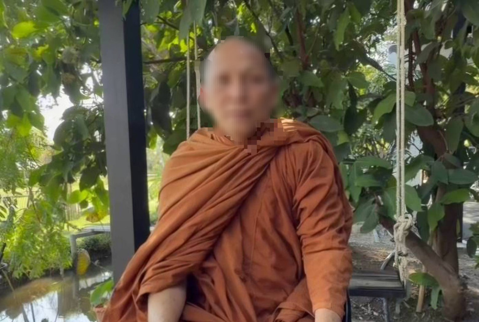 "พระวัดดังลพบุรี" แจง คลิปว่อนโซเชียล ยันไม่ใช่หัวคะแนนพรรคการเมือง 