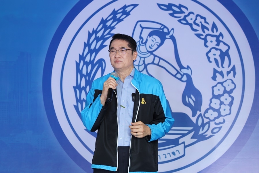 "องอาจ" โต้ "บิ๊กป้อม" จดหมายคลาดเคลื่อน ลั่นมติปชป.ร่วมรัฐบาลหลังได้ "หัวหน้าพรรคคนใหม่"  