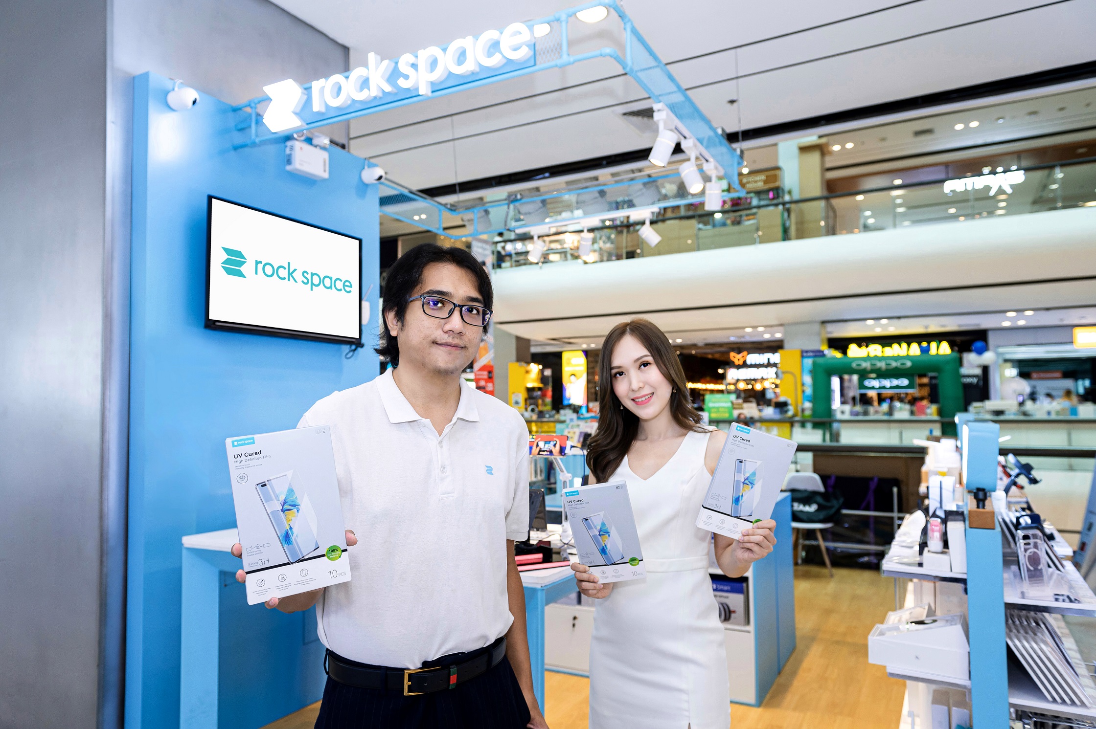 เปิดตัว Rock Space UV Cured ฟิล์มยูวีกันรอยไร้กาว รองรับโทรศัพท์-อุปกรณ์อัจฉริยะทุกรุ่น
