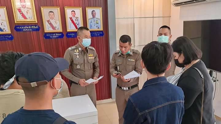 ชาวบ้านพิษณุโลก เป็นเหยื่อแชร์บ้านออมเงิน รวมตัวร้องผู้การสืบสวนภาค 6 คาดเสียหายนับ 300 ล้าน