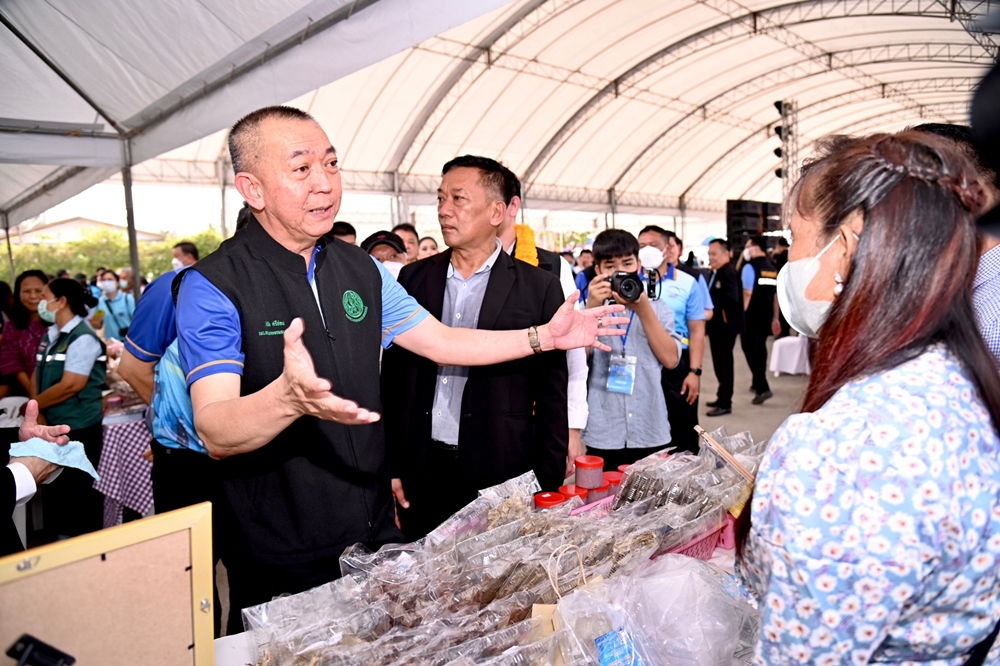 เกษตรฯ เร่งฟื้นฟูระบบนิเวศ-สัตว์น้ำพื้นที่สมุทรสงคราม ต่อยอดอาชีพ สร้างรายได้ชาวประมง