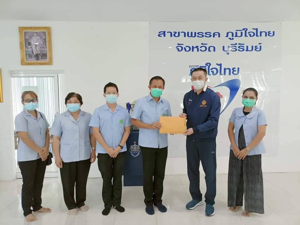 “ศักดิ์สยาม” บริจาคเงินเดือน 3 เดือนให้ รพ.กระสัง จ.บุรีรัมย์ สู้ภัยโควิด