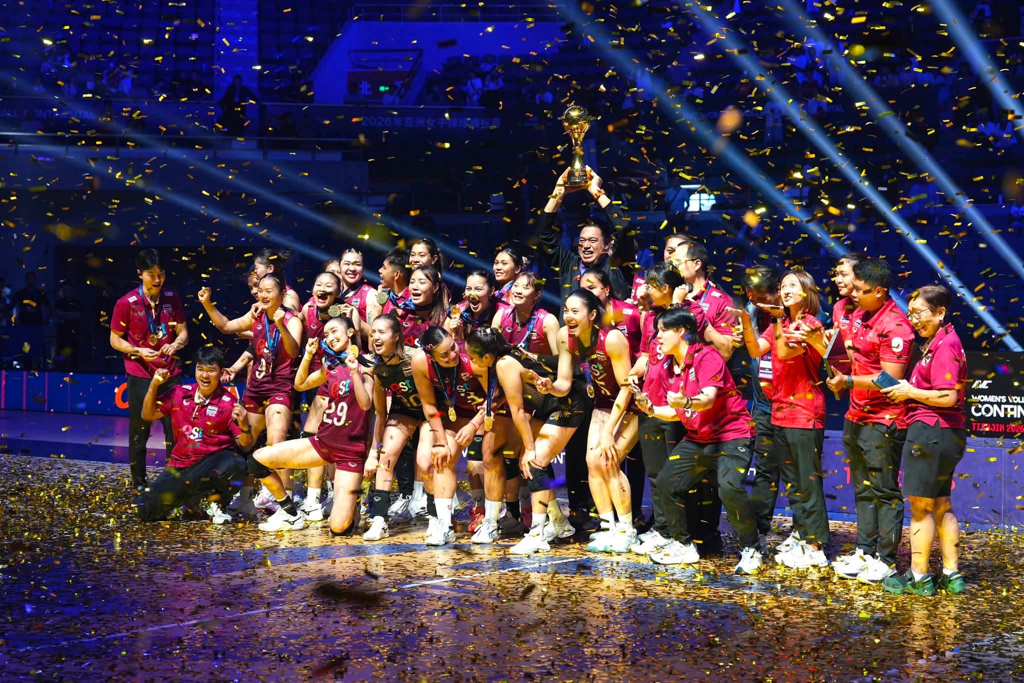 นักตบสาวไทย โชว์เจ๋ง เฉือนชนะ จีน 3-2 เซต คว้าแชมป์เอเชีย 2026 ลุยโอลิมปิก