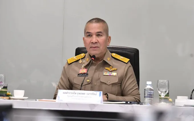 “ดีเอสไอ” ปูพรมเช็ก 33 ราย รุก "เขากระโดง" 245 ไร่ "รุทธพล" ลั่นไม่สน "ทนายอั๋น" ฟ้อง พร้อมสู้ชั้นศาล