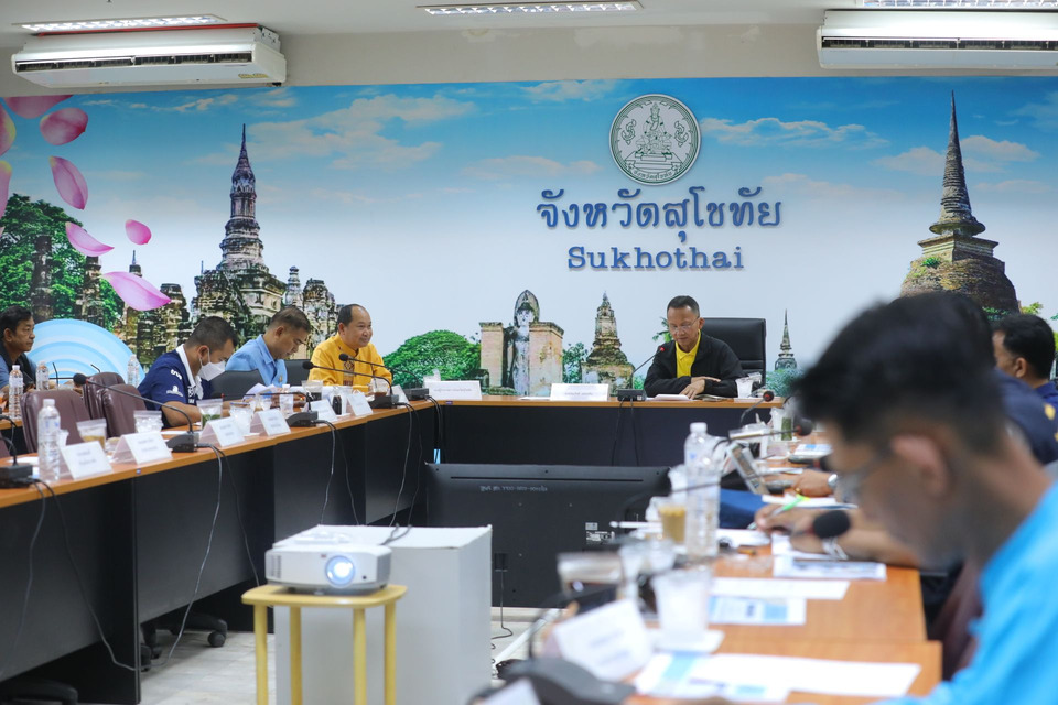 “สมศักดิ์” ประชุมติดตามแก้ปัญหาแม่น้ำยมฝั่งขวา เดินหน้าป้องน้ำท่วมสุโขทัย กำชับ เร่งปรับแบบ-สำรวจพื้นที่ประชาชน