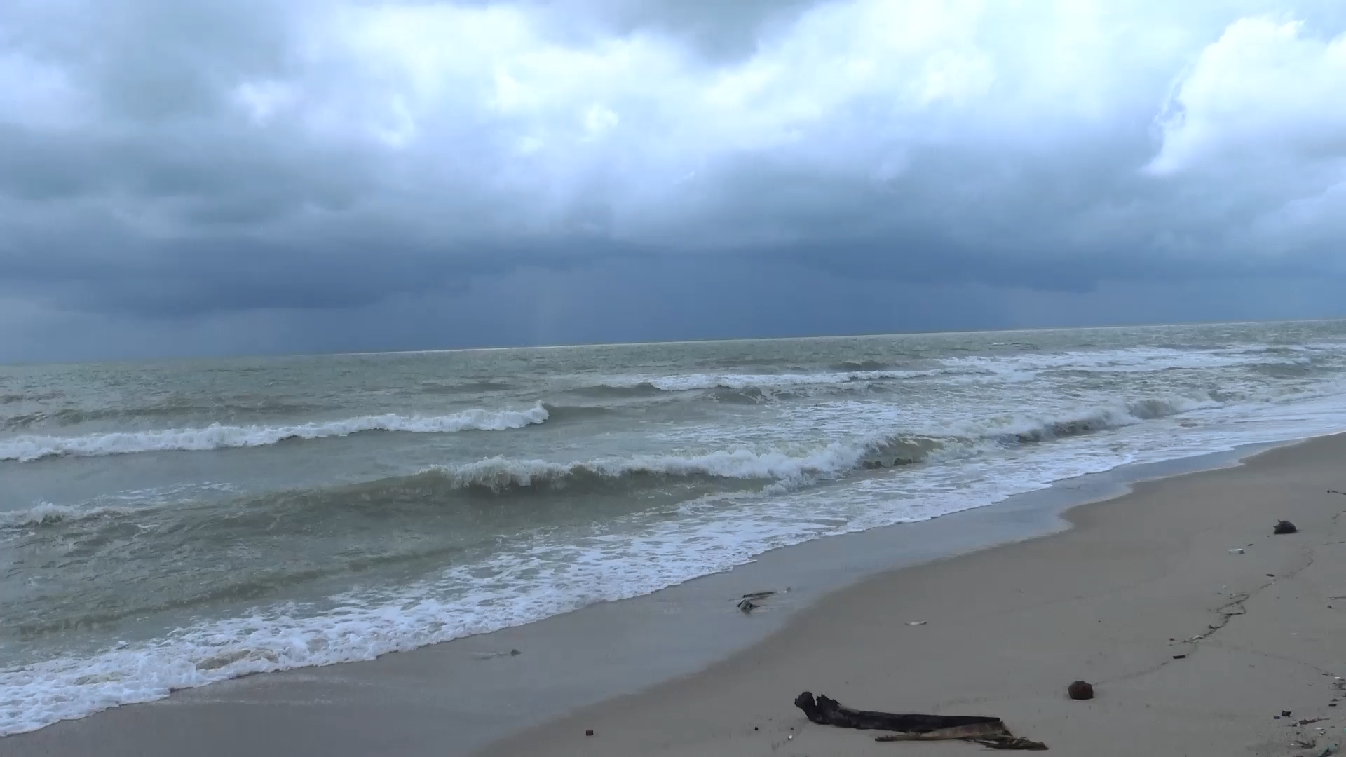 สงขลาสภาพอากาศแปรปรวนหน้าร้อนฝนตกทั้งวันคลายร้อน