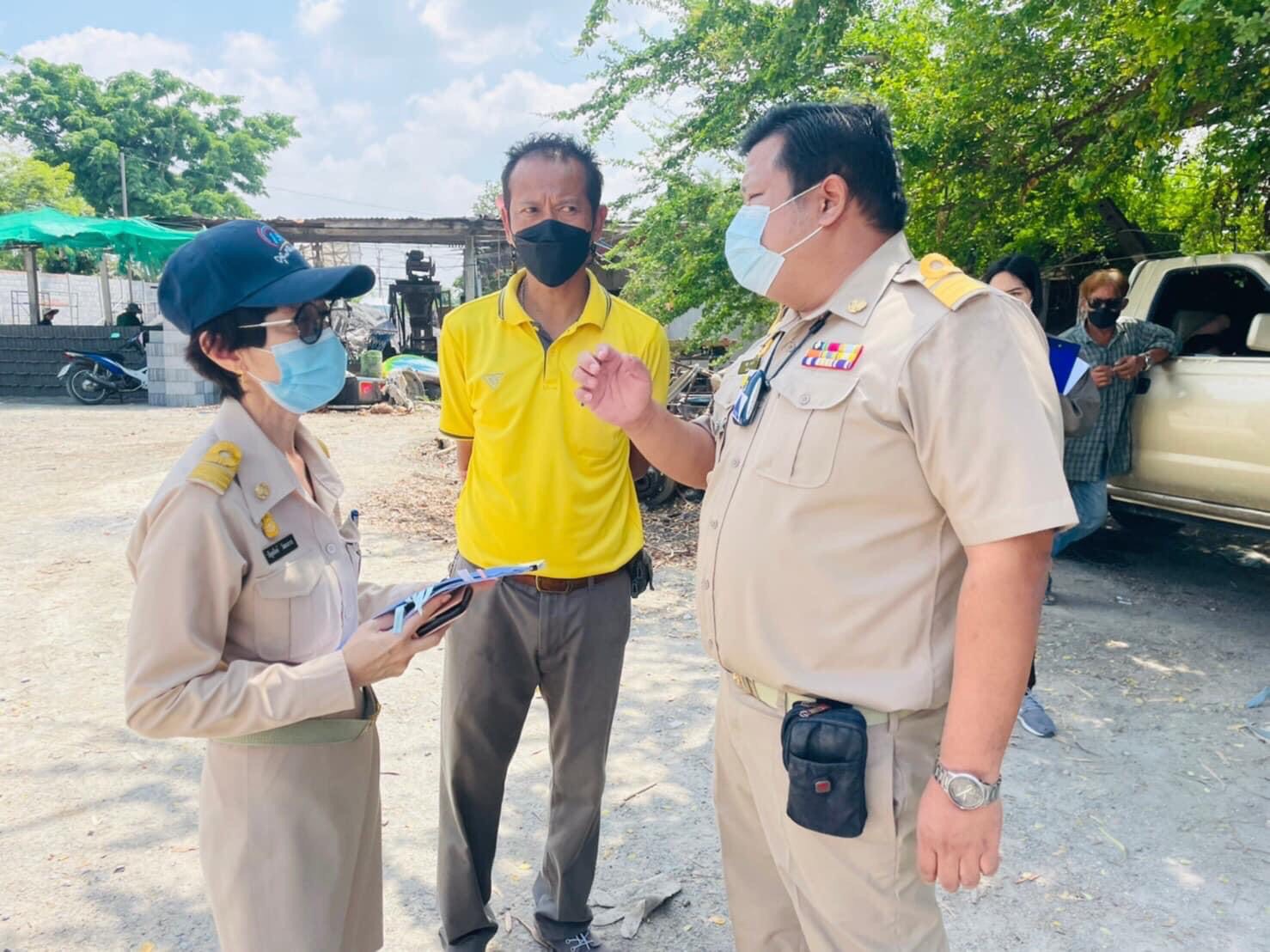ศูนย์ดำรงธรรมอ่างทองตรวจสอบปัญหา  มลพิษทางเสียงจากโรงงานอิฐบล็อก 