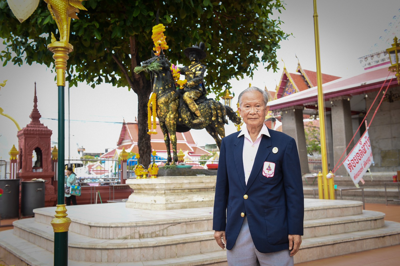 น้อมรำลึกพระมหากรุณาธิคุณ “สมเด็จพระเจ้าตากสินมหาราช”