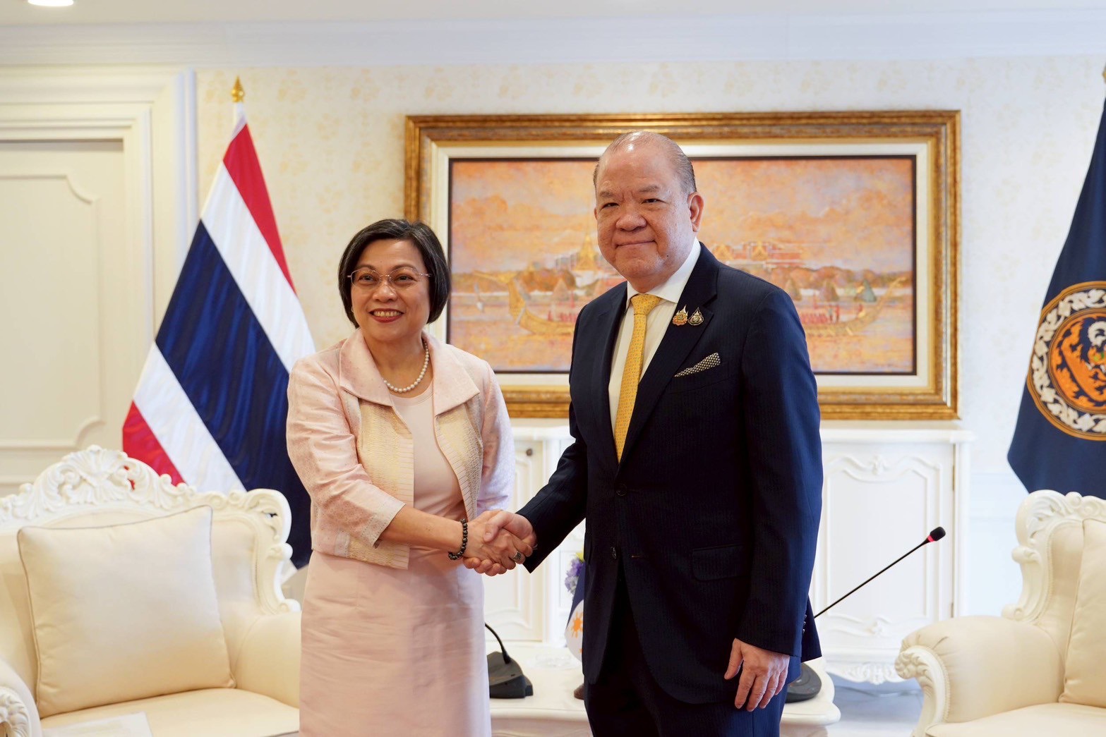 “พิชัย” ดันประชุมการค้าไทย–ฟิลิปปินส์ครั้งแรกปี 68 ลุยเพิ่มส่งออกข้าว–เร่งปิดดีลเศรษฐกิจดิจิทัลอาเซียน