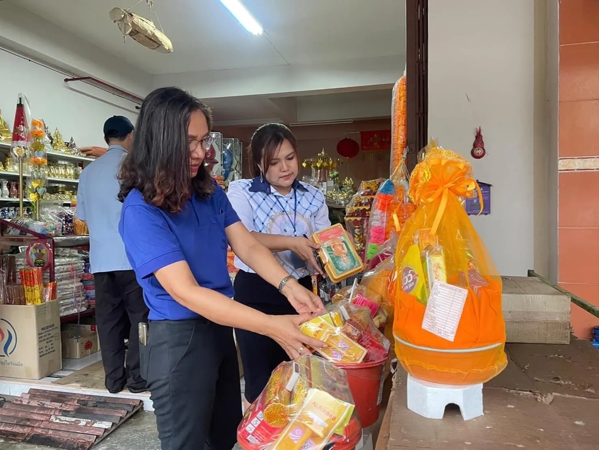 พณ.ตรังคุมเข้มการจำหน่ายสินค้าชุดสังฆทานพบกระทำผิดดำเนินคดีเด็ดขาด