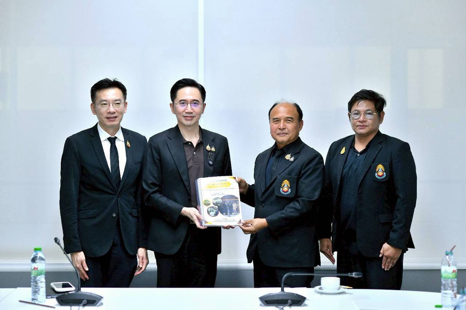 "ยศชนัน" ผนึก "เทคโนปทุมวัน" ดัน "ปทุมวันโมเดล 3 ป. 1 พ." แก้ขัดแย้งข้ามสถาบัน