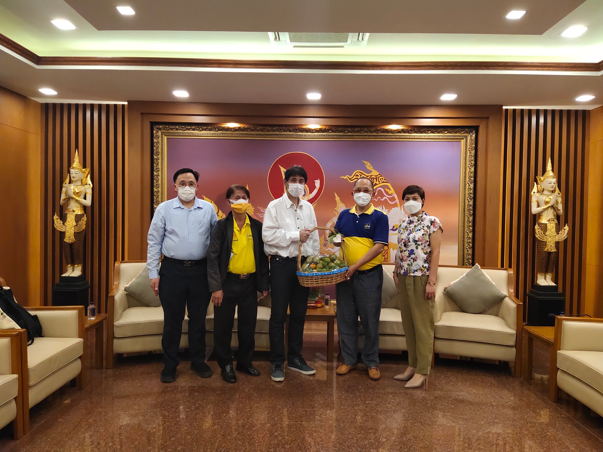 นายกส.ผู้สื่อข่าวไทย–จีน สวัสดีปีใหม่ไทย เลขาฯส.วัฒนธรรม-ศก.ไทย-จีน