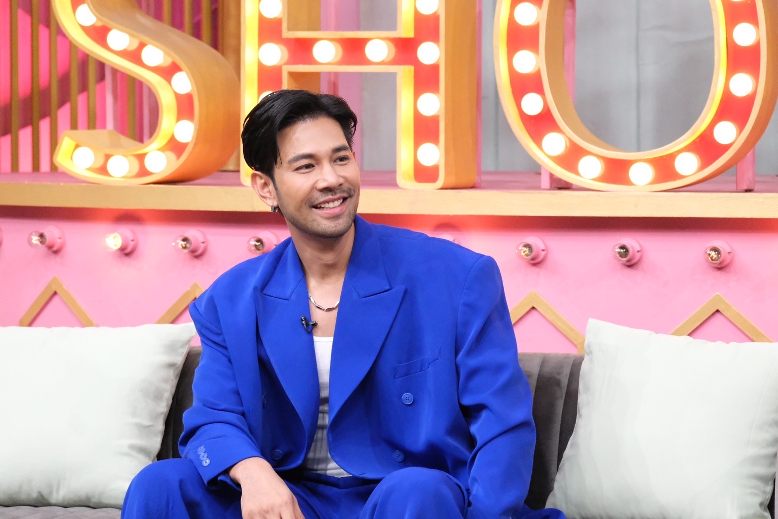 เปิดใจที่แรก! 'บุ๊ค สิศพัชศ์' เผยสถานะกับ 'ทาทายัง' พร้อมเคลียร์ข่าวเม้าท์ ไม่แมน เกาะกระแสดัง?