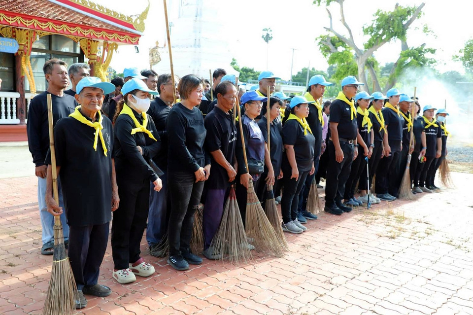อบต.นรสิงห์จัด Big Cleaning Day พัฒนาวัดทั้งตำบล ขับเคลื่อน “วัด ประชา รัฐ สร้างสุข”