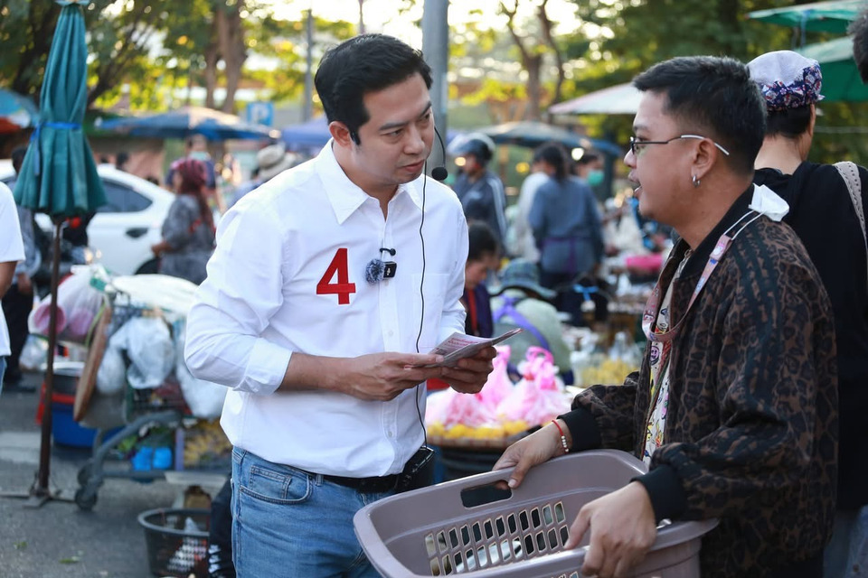 “จเด็ศ” ลุยตลาดพิษณุโลก! ชูแคมเปญ “เพื่อไทย ทำได้” งดภาษีไรเดอร์ 2 ปี-ปั้น 1 อำเภอ 1 Academy มัดใจคนรุ่นใหม่ 
