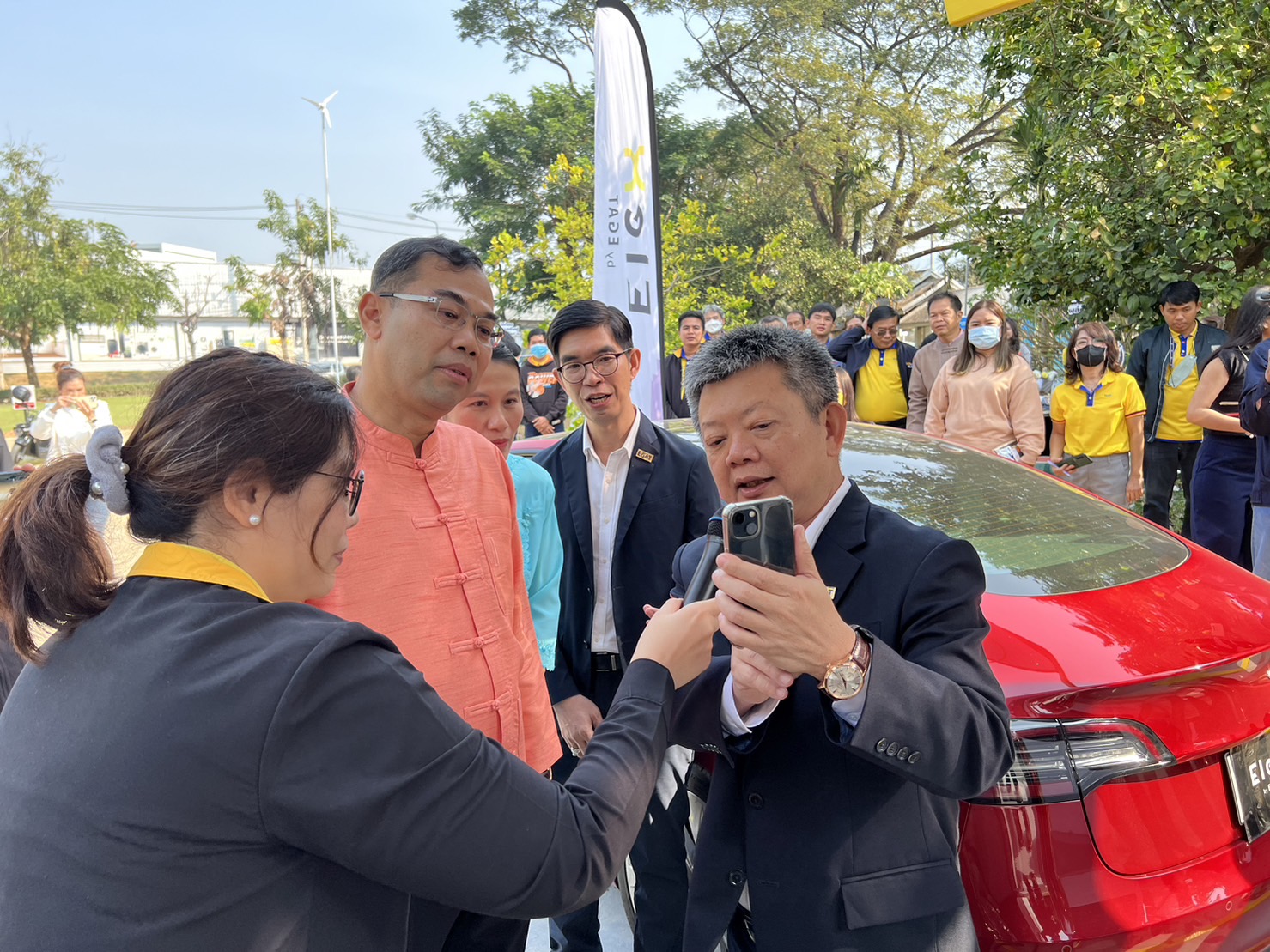 เปิดให้บริการสถานีอัดประจุไฟฟ้า EleX by EGAT