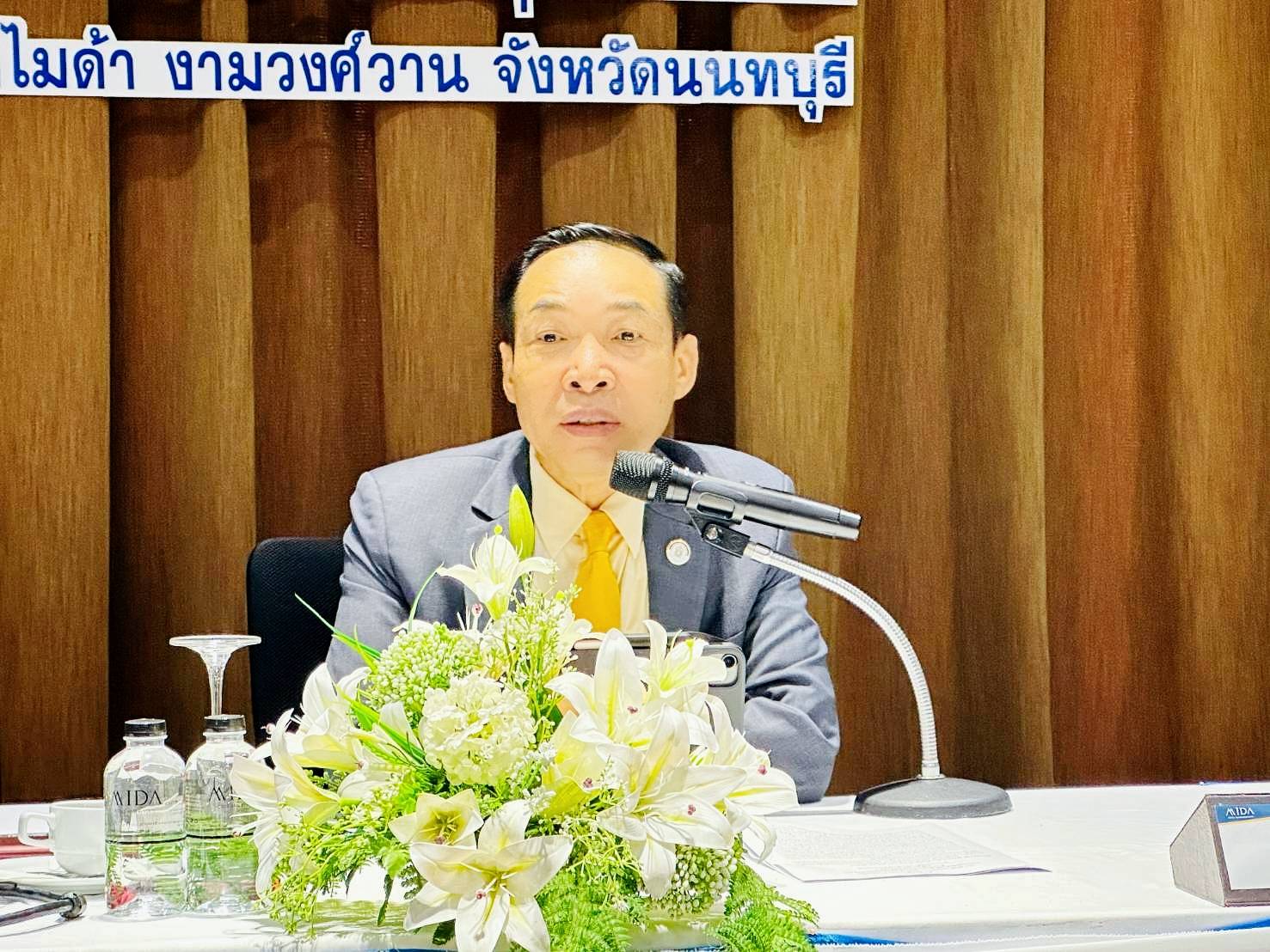กรมส่งเสริมการเรียนรู้ เสริมทีมชงหลักสูตรและคู่มือ Coaching ติดอาวุธครู สกร. 