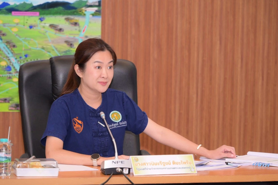 "รมช.ปิยะรัฐชย์" ลงพื้นที่สุโขทัย เร่งบริหารจัดการน้ำ-พัฒนาแหล่งน้ำ สร้างความมั่นคงภาคเกษตร