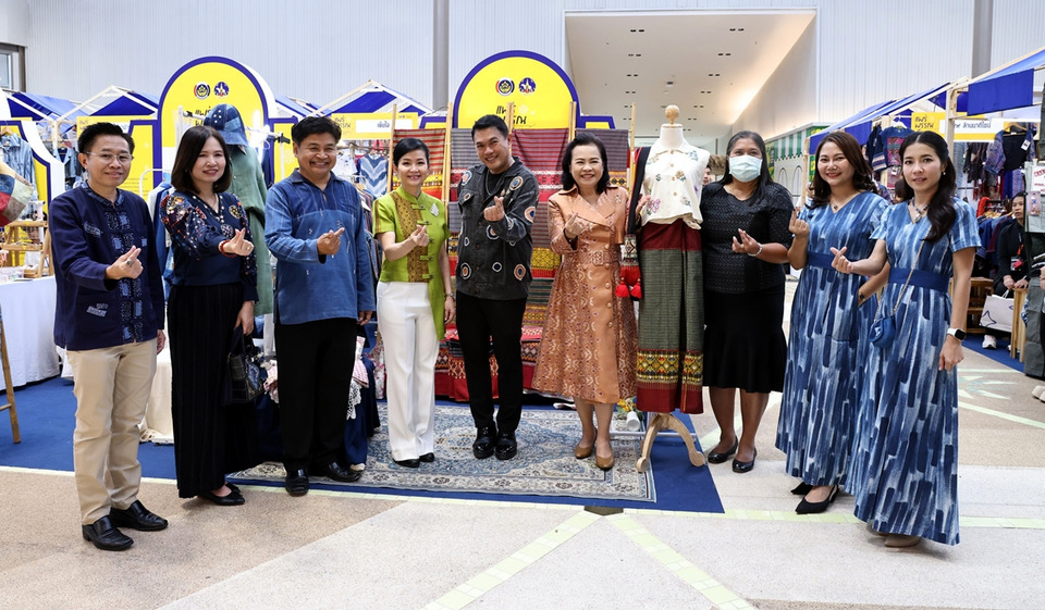 แพร่เปิดรันเวย์ “แพร่พรรณผ้า” ครั้งที่ 3 ที่เซ็นทรัลกระบี่ ดันซอฟต์พาวเวอร์ผ้าไทยสู่สากล