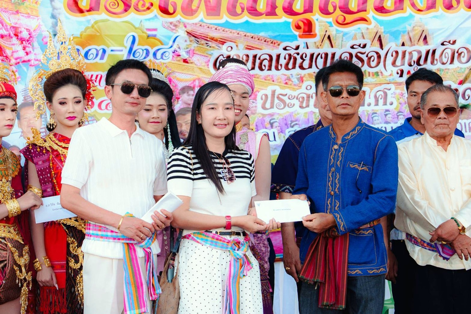 “บอสจง-บอสอังคาร” หนุนบุญบั้งไฟบ้านแกเปะ สืบสานวัฒนธรรมอีสานสุดคึกคัก
