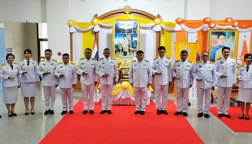 จังหวัดชัยนาท จัดพิธีพระราชทานเข็มเครื่องหมายกรรมการมูลนิธิราชประชานุเคราะห์ฯ เนื่องในโอกาสครบรอบ 60 ปี 