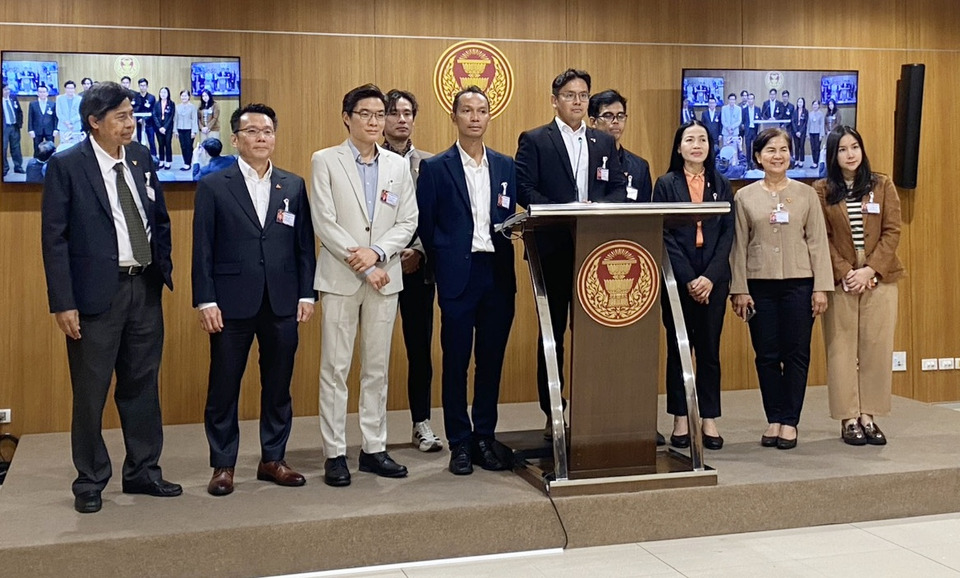 ยื่นร่าง พรบ.เกณฑ์ทหารแบบสมัครใจ เดินหน้าหยุดซ้อมทรมาน เอาเปรียบ-หักหัวคิวในค่าย