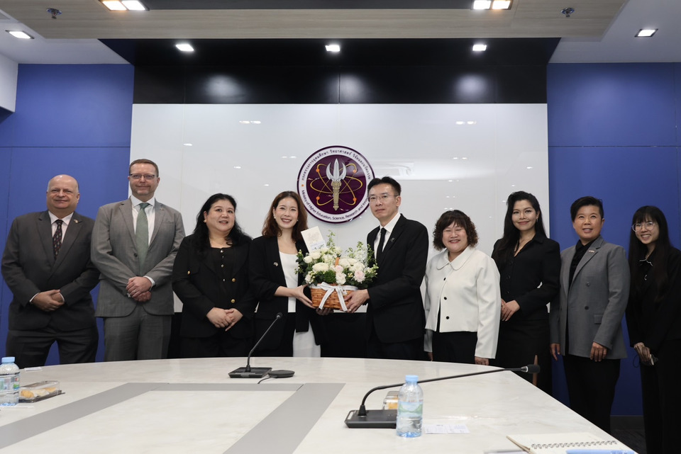 อว. จับมือหอการค้าอังกฤษฯ ดัน AI ทุกหลักสูตร ปั้นกำลังคนไทยสู่ตลาดแรงงานโลก