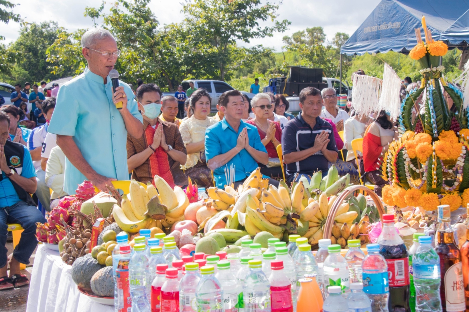 ชาวโนนดินแดง บวงสรวงปราสาทหนองหงส์ อายุกว่าพันปี ดีใจจะได้ทับหลังคืน เรียกร้องมา 5 ปี