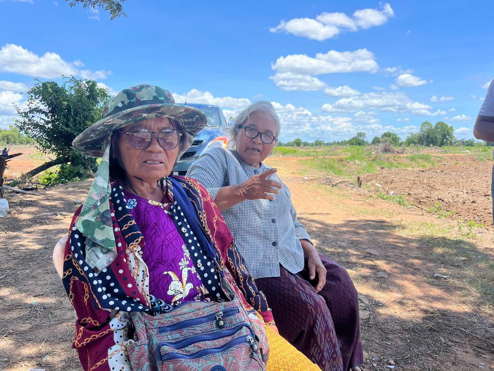 ชาวนา “หนองจาน” เฮลั่น! คืนผืนนาหลังร้างกว่า 40 ปี ป้าจำปา–ป้าจำปี กลับมาหว่านข้าวอีกครั้งในรอบชีวิต