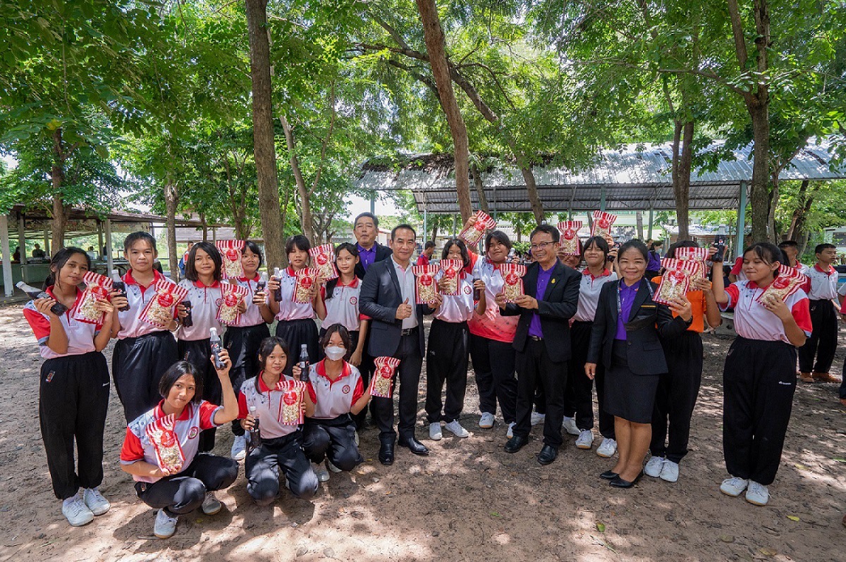 มูลนิธิ เมเจอร์ แคร์ส่งมอบ “ห้องหนังเพื่อการเรียนรู้ ห้องที่ 63” ให้กับโรงเรียนบ้านเม็กดำ อ.พยัคฆภูมิพิสัย จ.มหาสารคาม