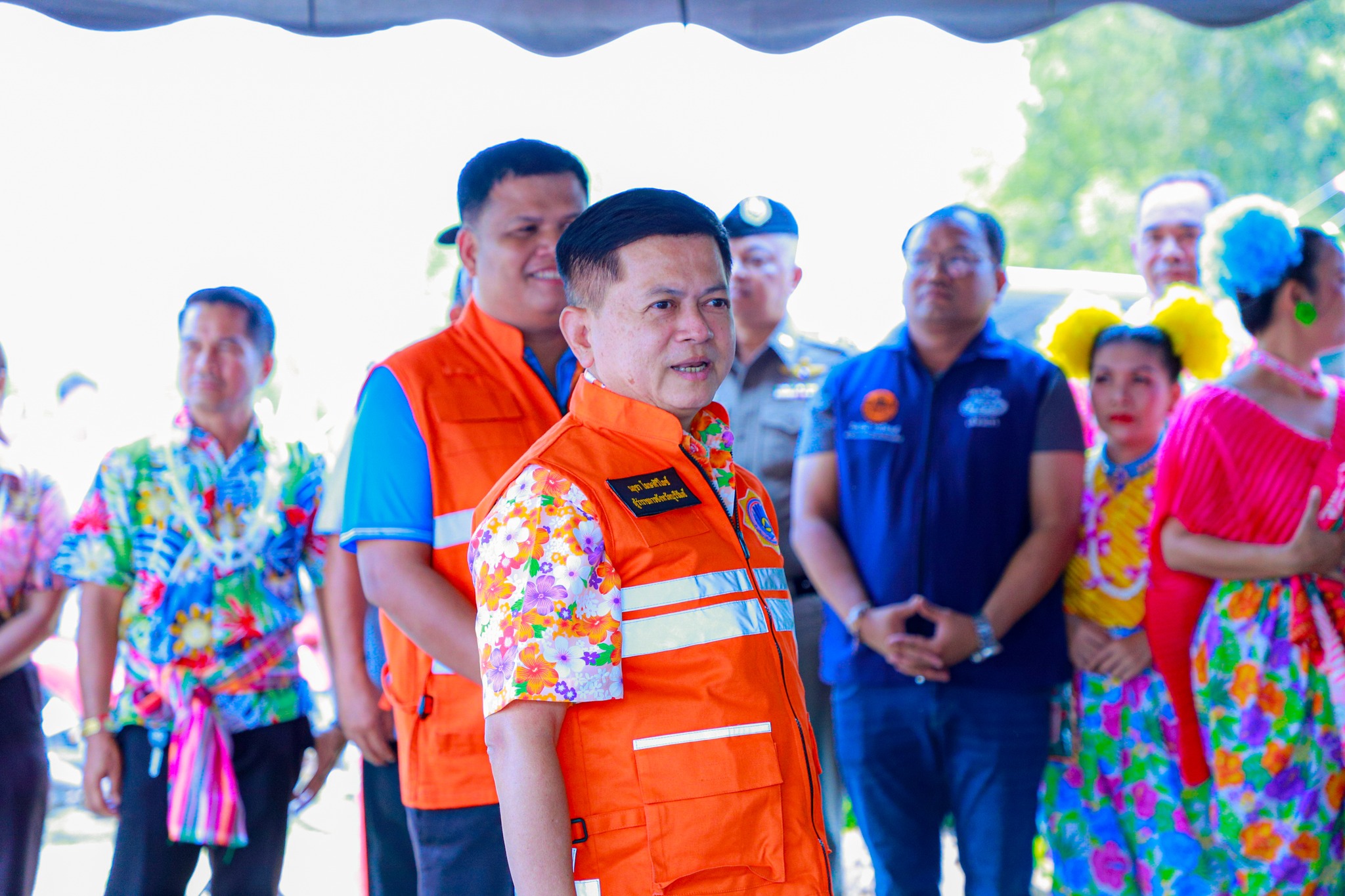 ผู้ว่าฯบุรีรัมย์ ให้ความช่วยเหลือชาวกัมพูชารถพลิกคว่ำ ส่งผู้บาดเจ็บ แพทย์ดูแลอย่างใกล้ชิด