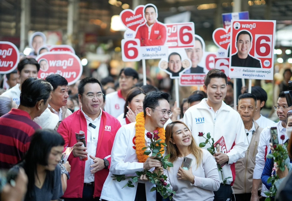 “ยศชนัน-จุลพันธ์” ลั่นกลางตลาดคันนายาว ไม่หวั่นชกใต้เข็มขัด ชูผลงาน “ที่กินได้จริง” ทวงคืนพื้นที่ กทม.