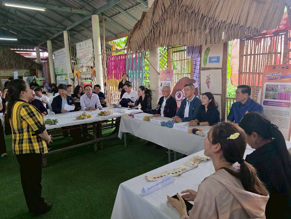บอร์ดติดตามฯ ววน. เยี่ยมชมผลงานวิจัย บพท.เปลี่ยนกล้วยตกเกรดปทุมธานีสู่เศรษฐกิจมูลค่าสูง